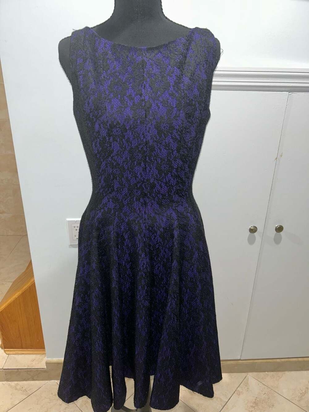 b michael AMERICA RED collection Dress Size 8 Purple Black Lace Sleeveless